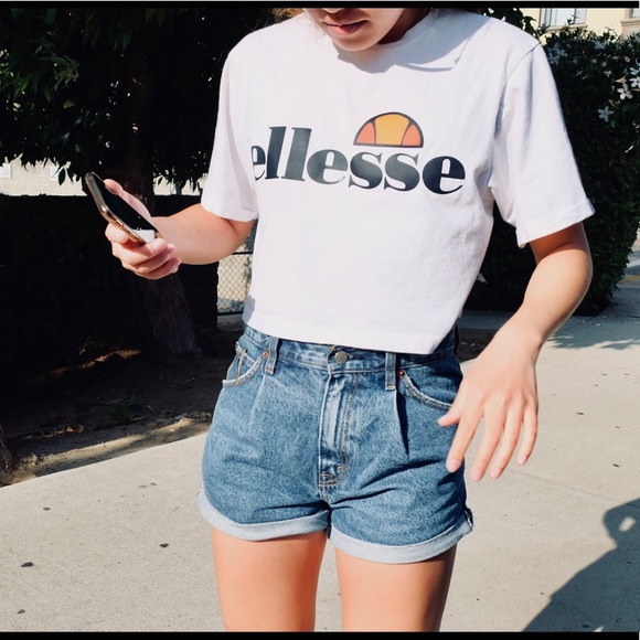 Meet your Posher, Nic - Picture 2 of 5